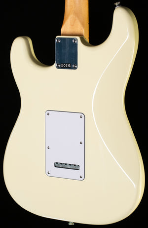 Fender Standard Stratocaster Maple Fingerboard White Pickguard, Olympic White (738)