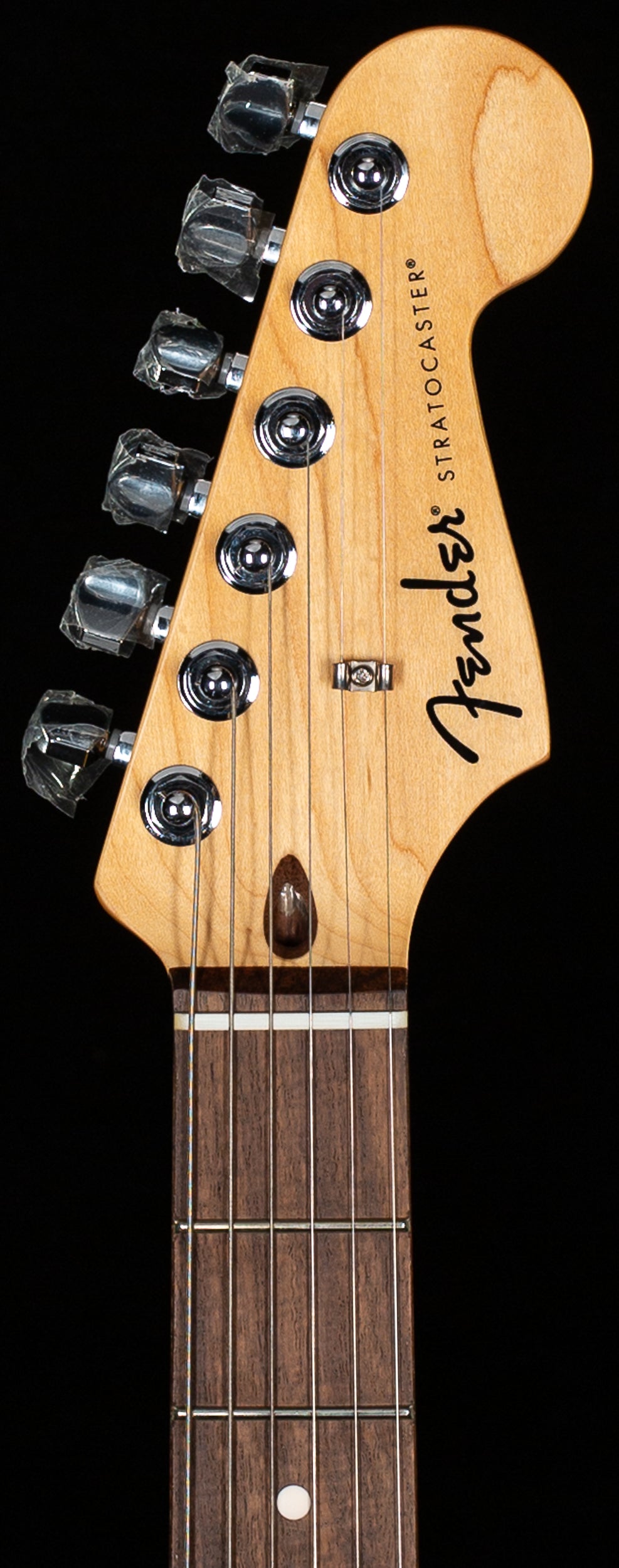 Fender Standard Stratocaster Laurel Fingerboard White Pickguard 3-Color Sunburst (487)