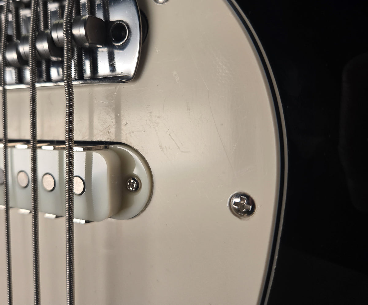 2014 Squier Vintage Modified Bass VI Black