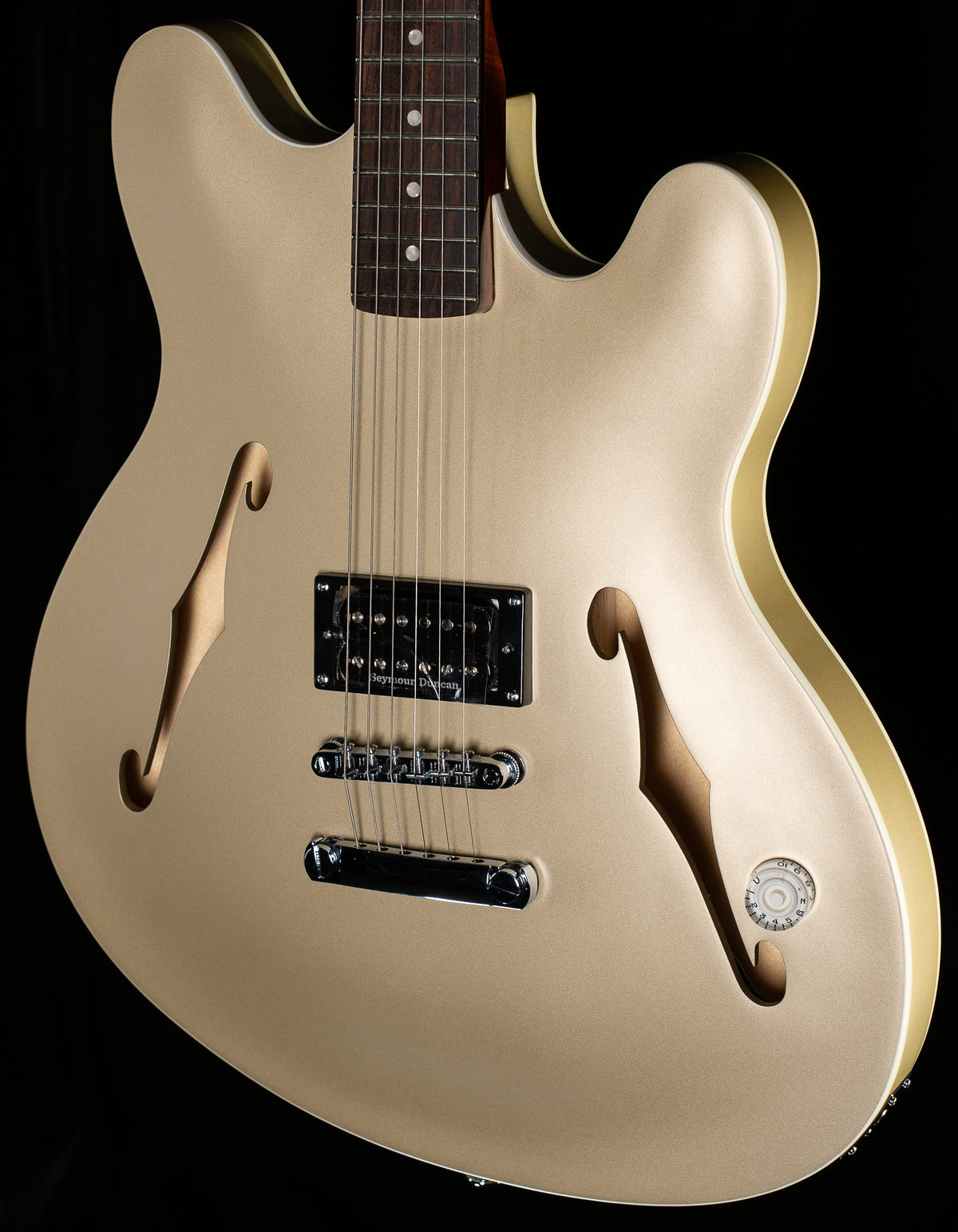 Fender Tom DeLonge Starcaster, Rosewood Fingerboard Satin Shoreline Gold (673)