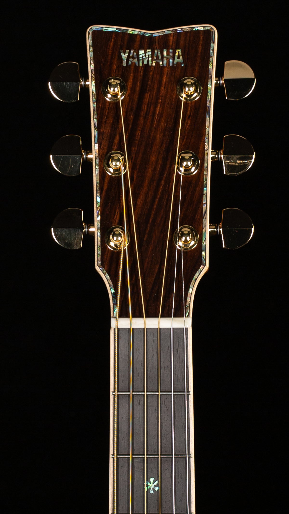 Yamaha L Series LL56R Engleman/Rosewood (94A)
