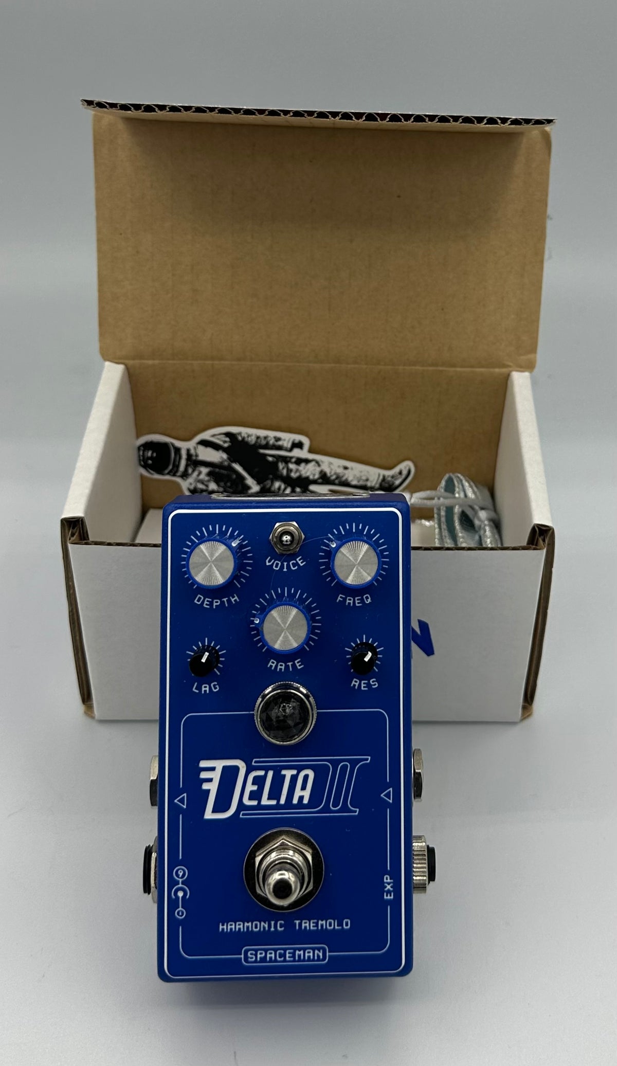Spaceman Delta II Harmonix Tremolo