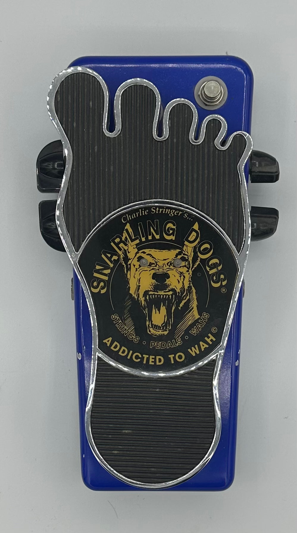 Snarling Dogs Blues Bawls Wah