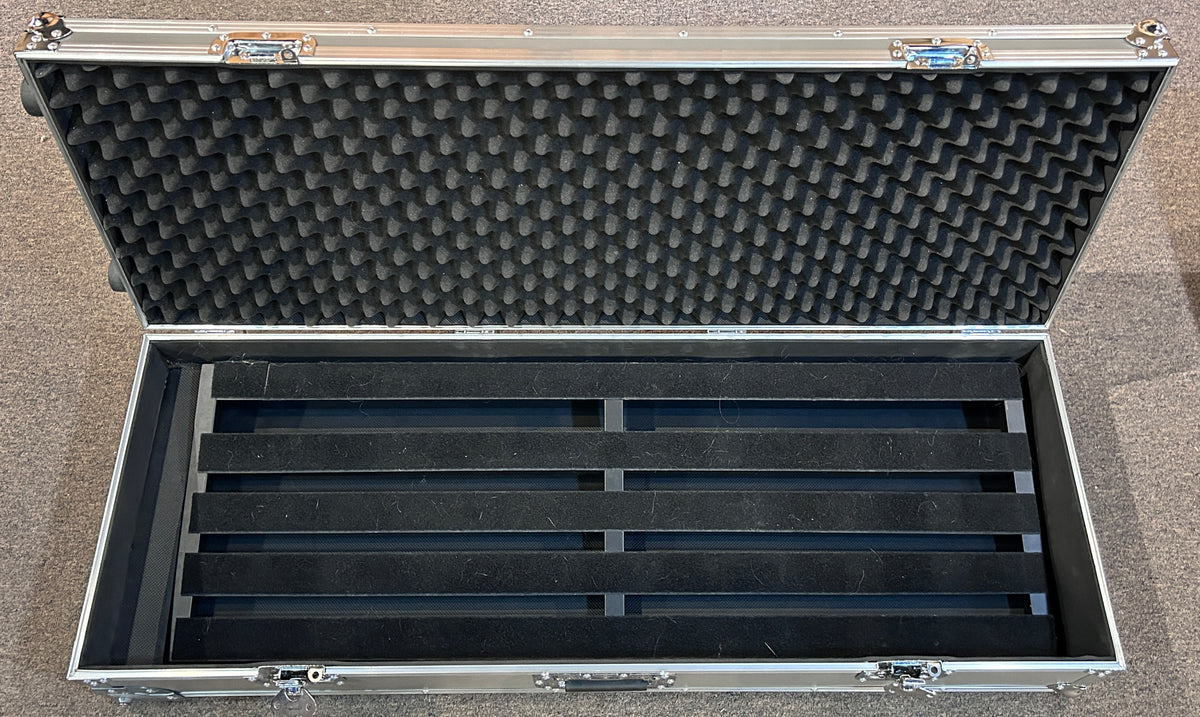 Pedaltrain Terra w/ Road Case