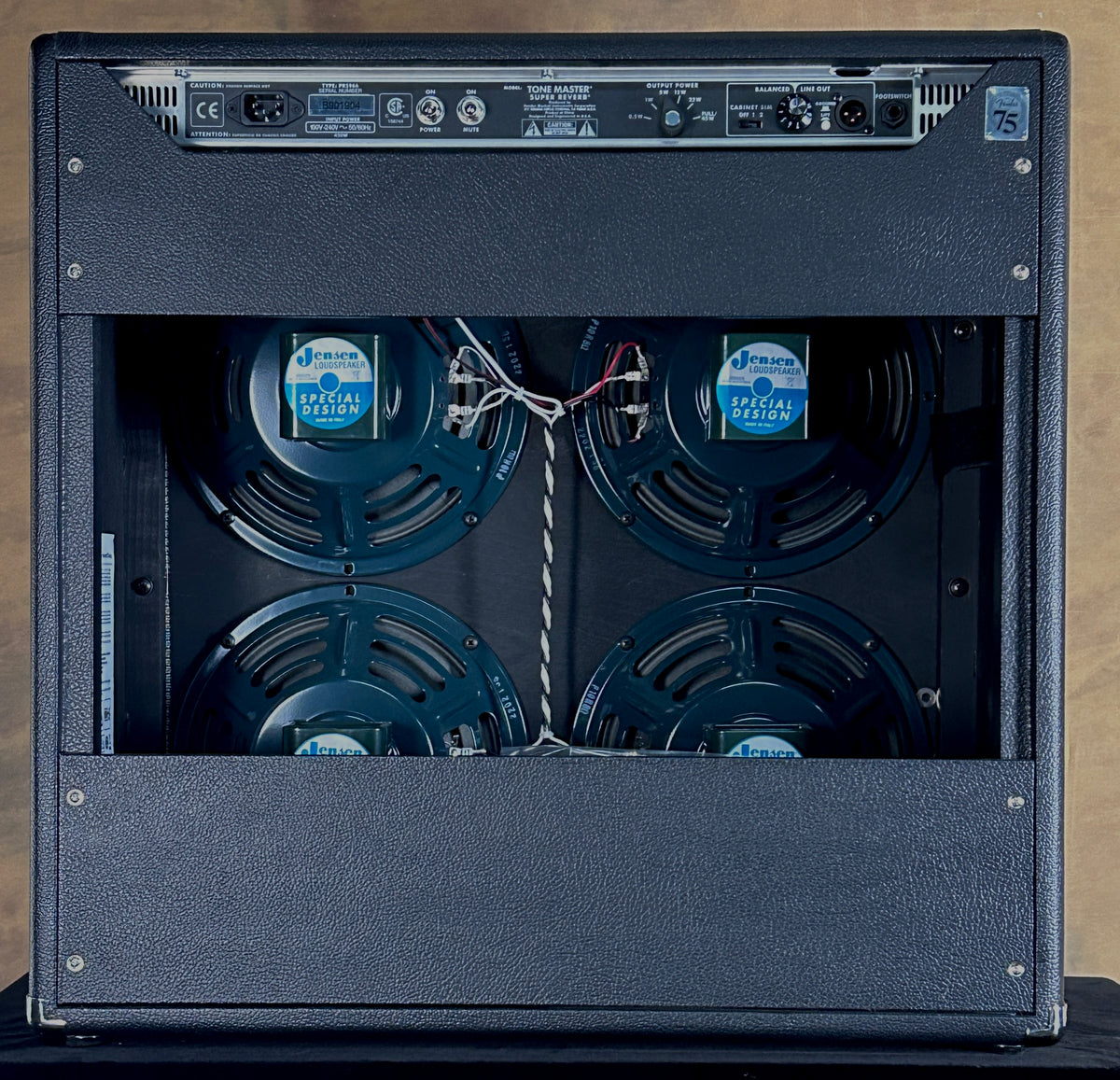 Fender Tone Master Super Reverb 4x10 Black