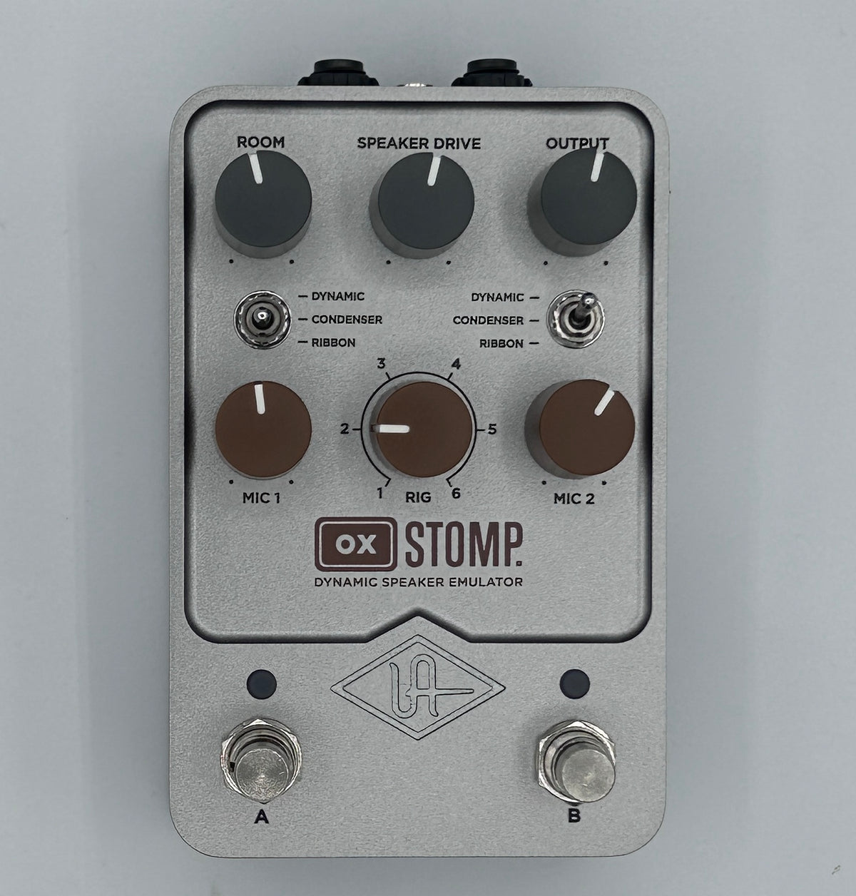 Universal Audio OX Stomp