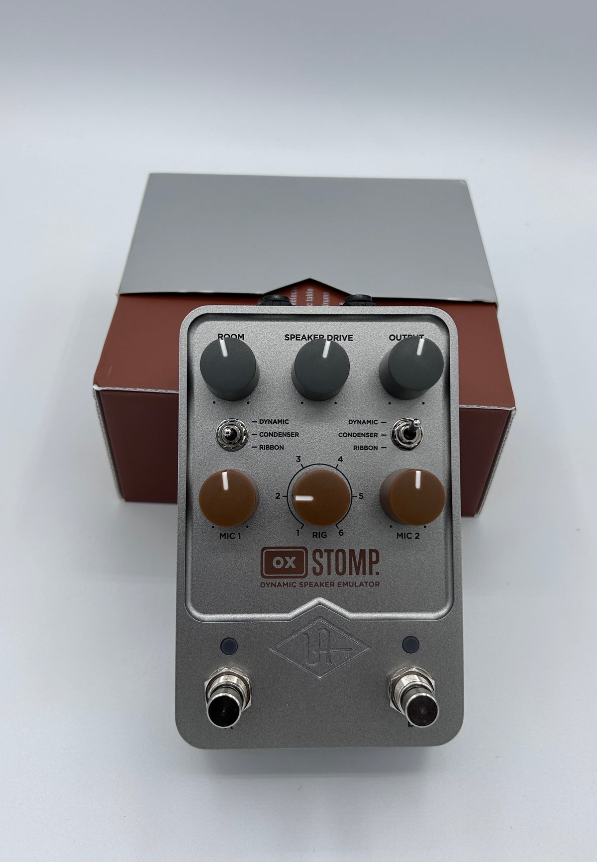 Universal Audio OX Stomp