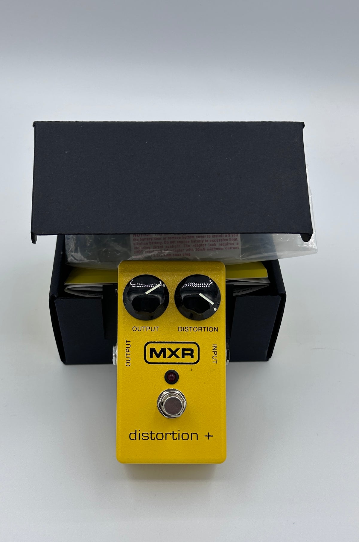 MXR Distortion + M104
