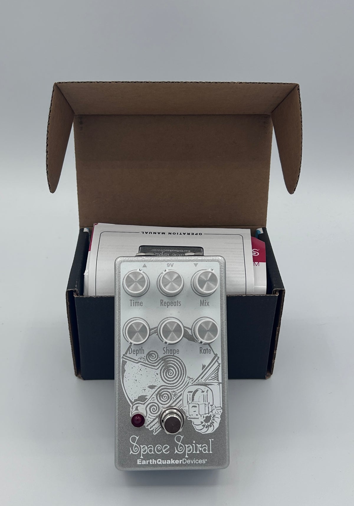 EarthQuaker Devices Space Spiral Modulated Delay Device