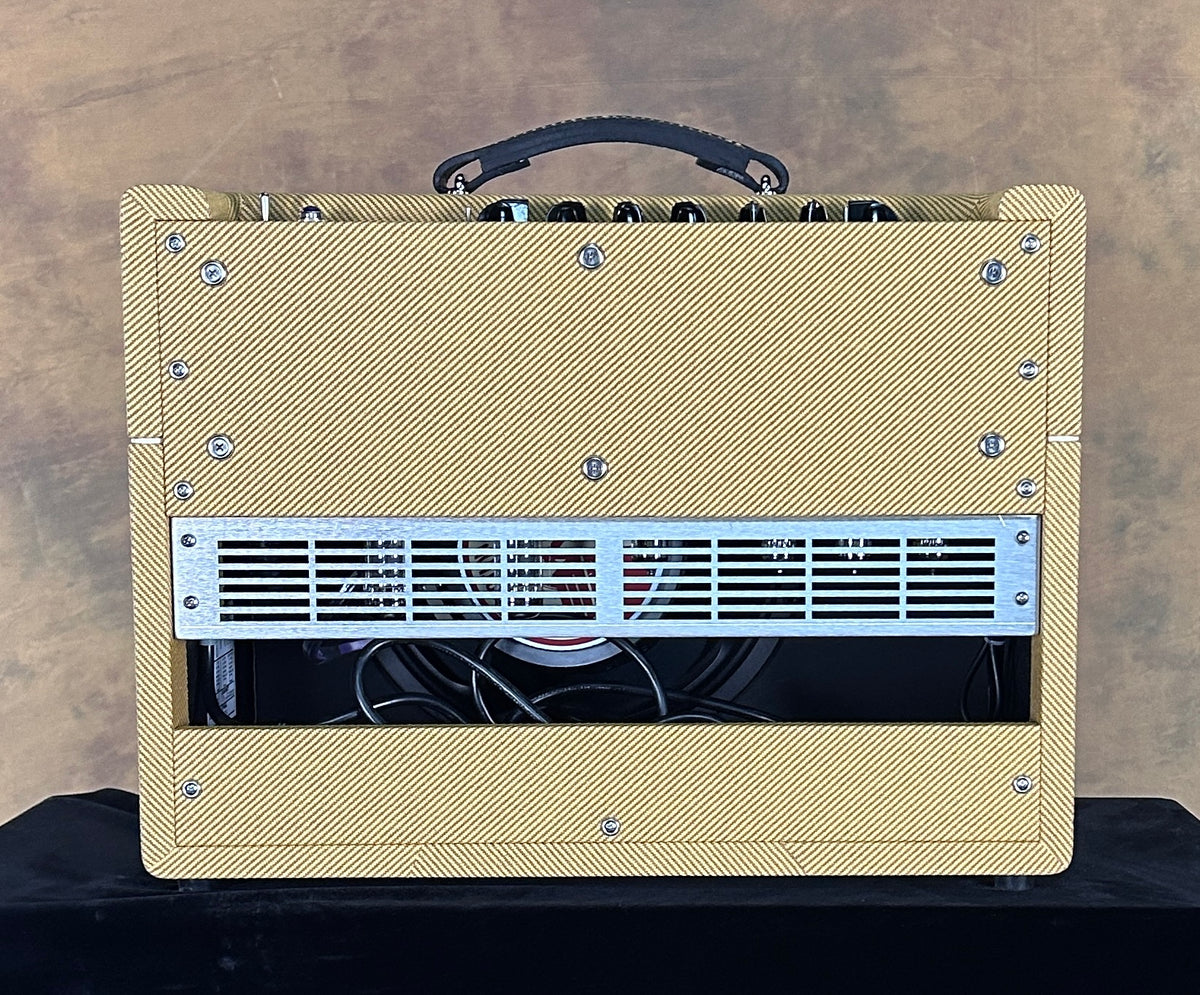 Carr Skylark 112 Combo Tweed