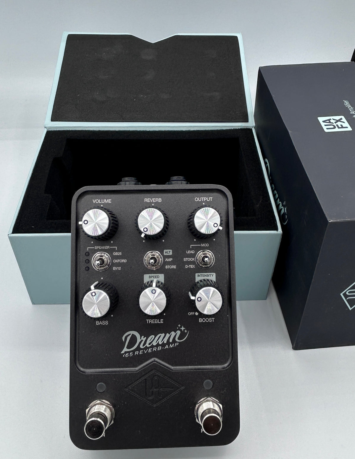 Universal Audio Dream &#39;65 Reverb Amp