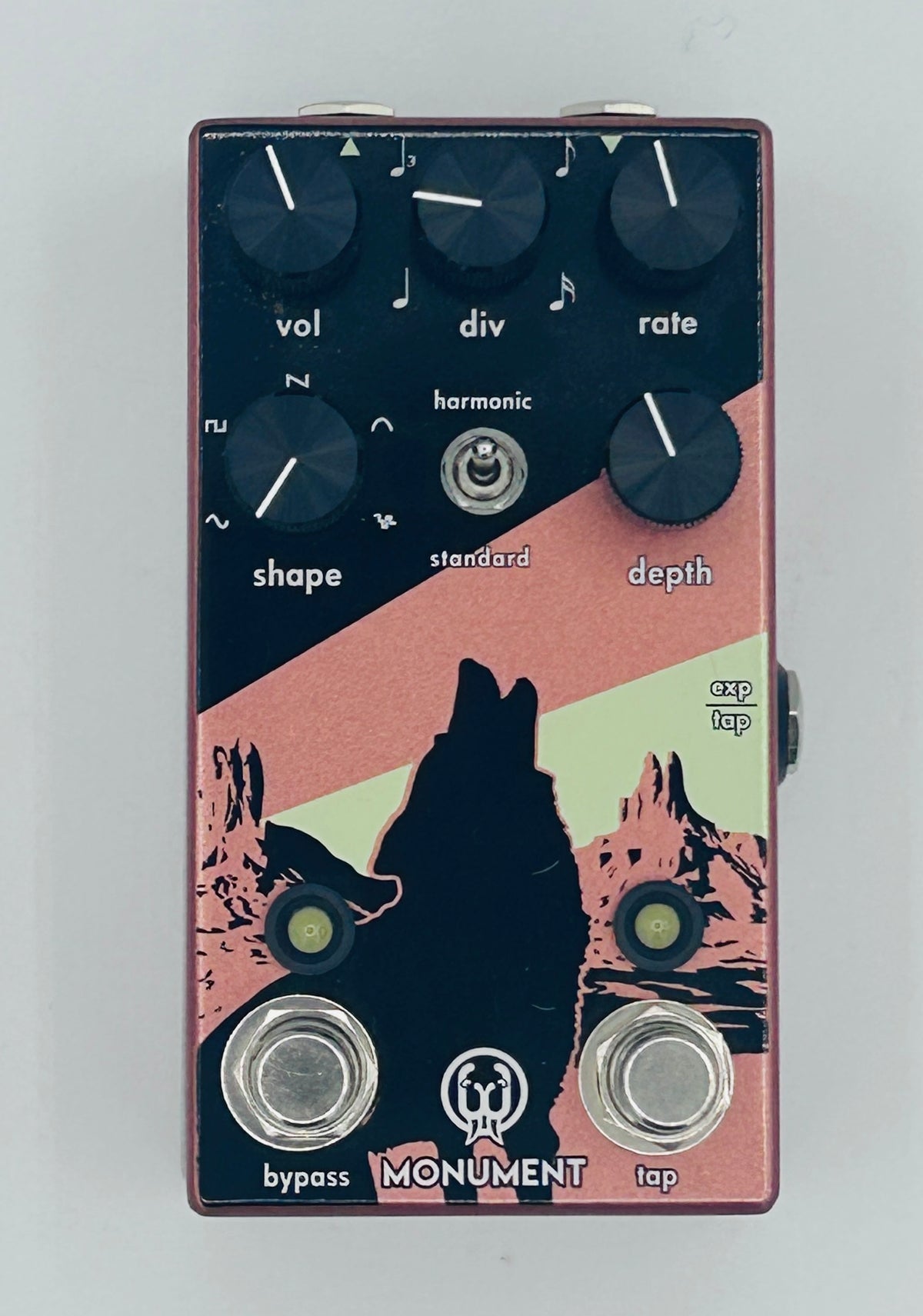 Walrus Monument V2 Harmonic Tap Tremolo