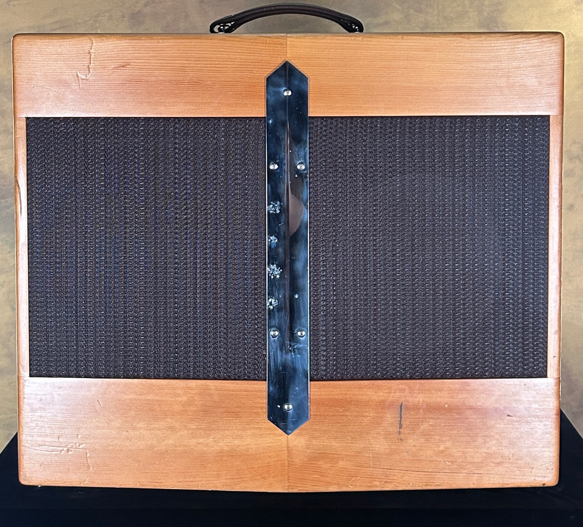 Kendrick V-Front Model Tulipwood 25W