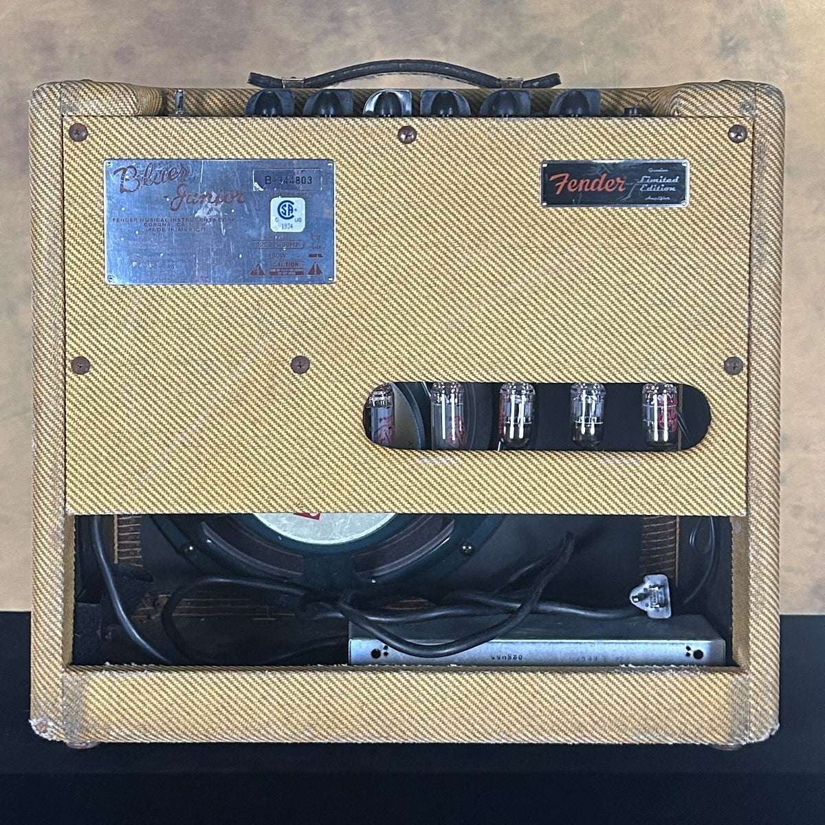 Fender Blues Junior LTD Factory Relic Tweed 1x12