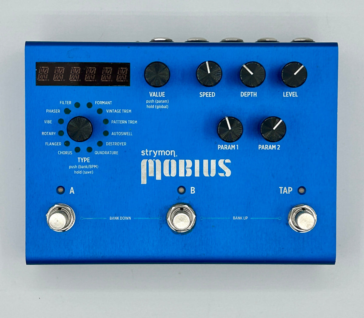 Strymon Mobius Modulation Workstation
