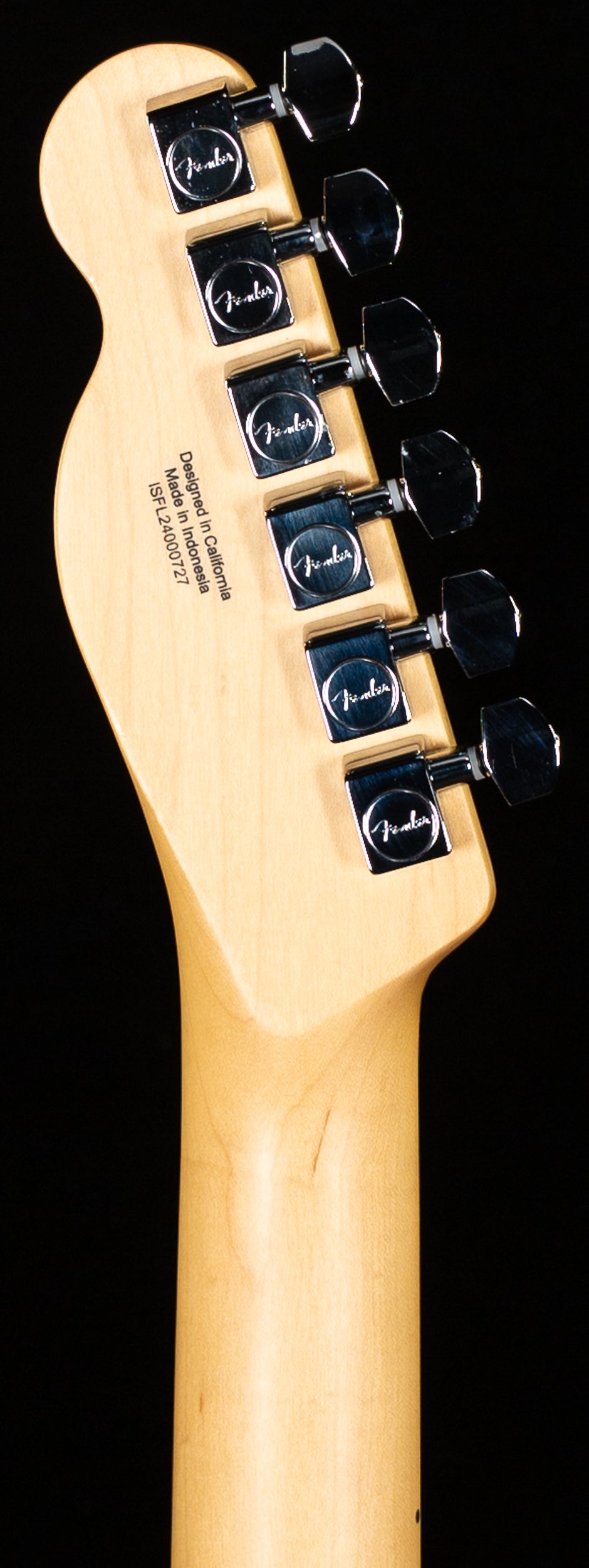 Fender Standard Telecaster Maple Fingerboard Black Pickguard Butterscotch Blonde (727)