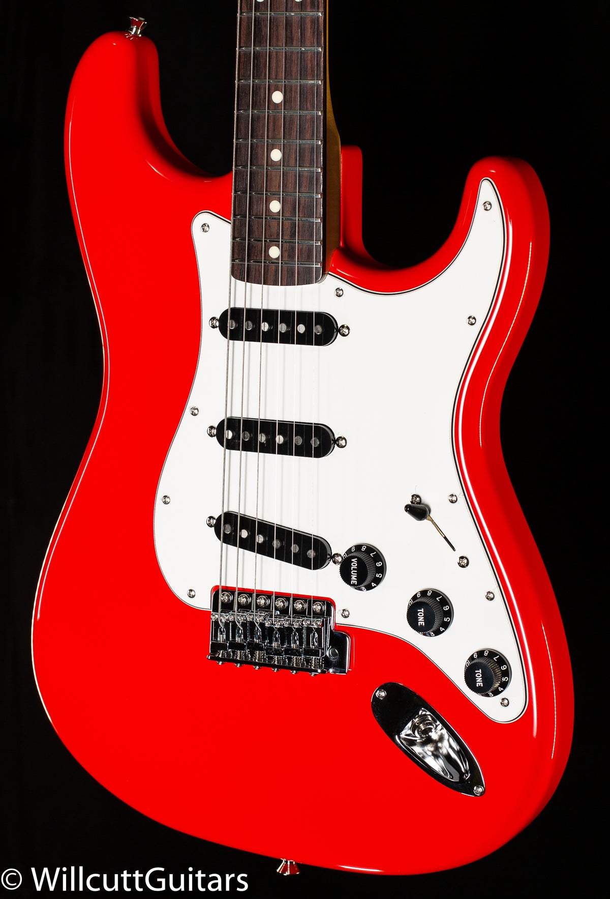 Fender Made in Japan Limited International Color Stratocaster Rosewood Fingerboard Morocco Red (034)