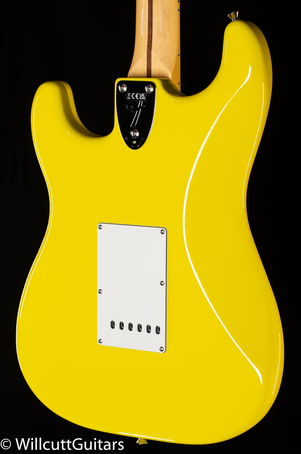 Fender Made in Japan Limited International Color Stratocaster Maple Fingerboard Monaco Yellow (290)