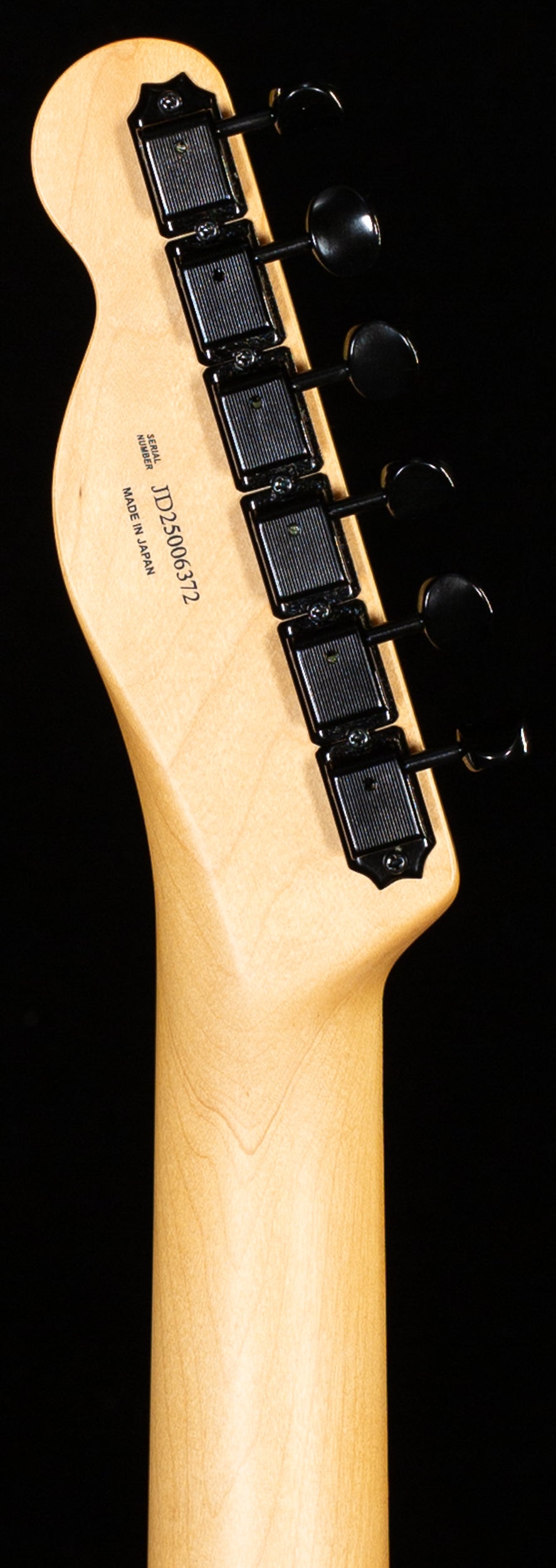 Fender Monster Hunter Rathalos Telecaster Rosewood Fingerboard Rathalos Red (372)