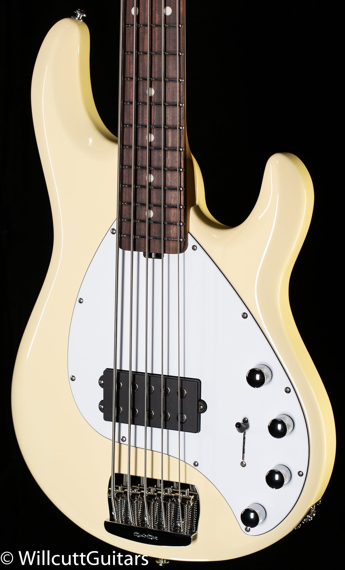 Ernie Ball Music Man StingRay Special 5 Butter Cream (795)