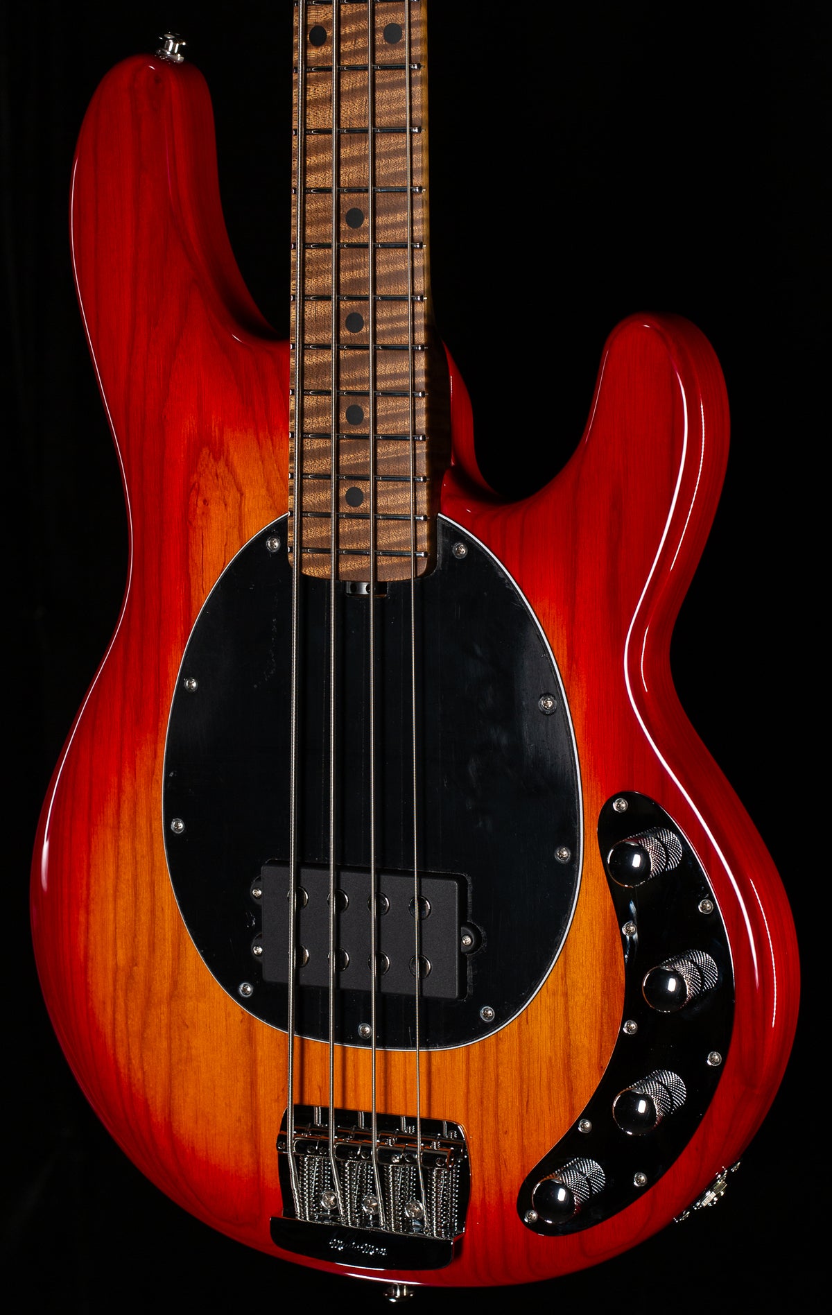 Ernie Ball Music Man StingRay Special Willcutt Exclusive Lava Burst (048)