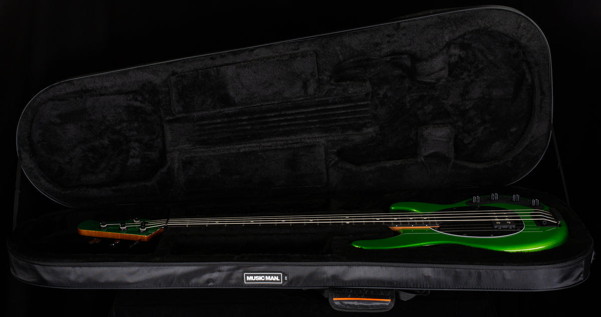 Ernie Ball Music Man StingRay Special Kiwi Green (377)