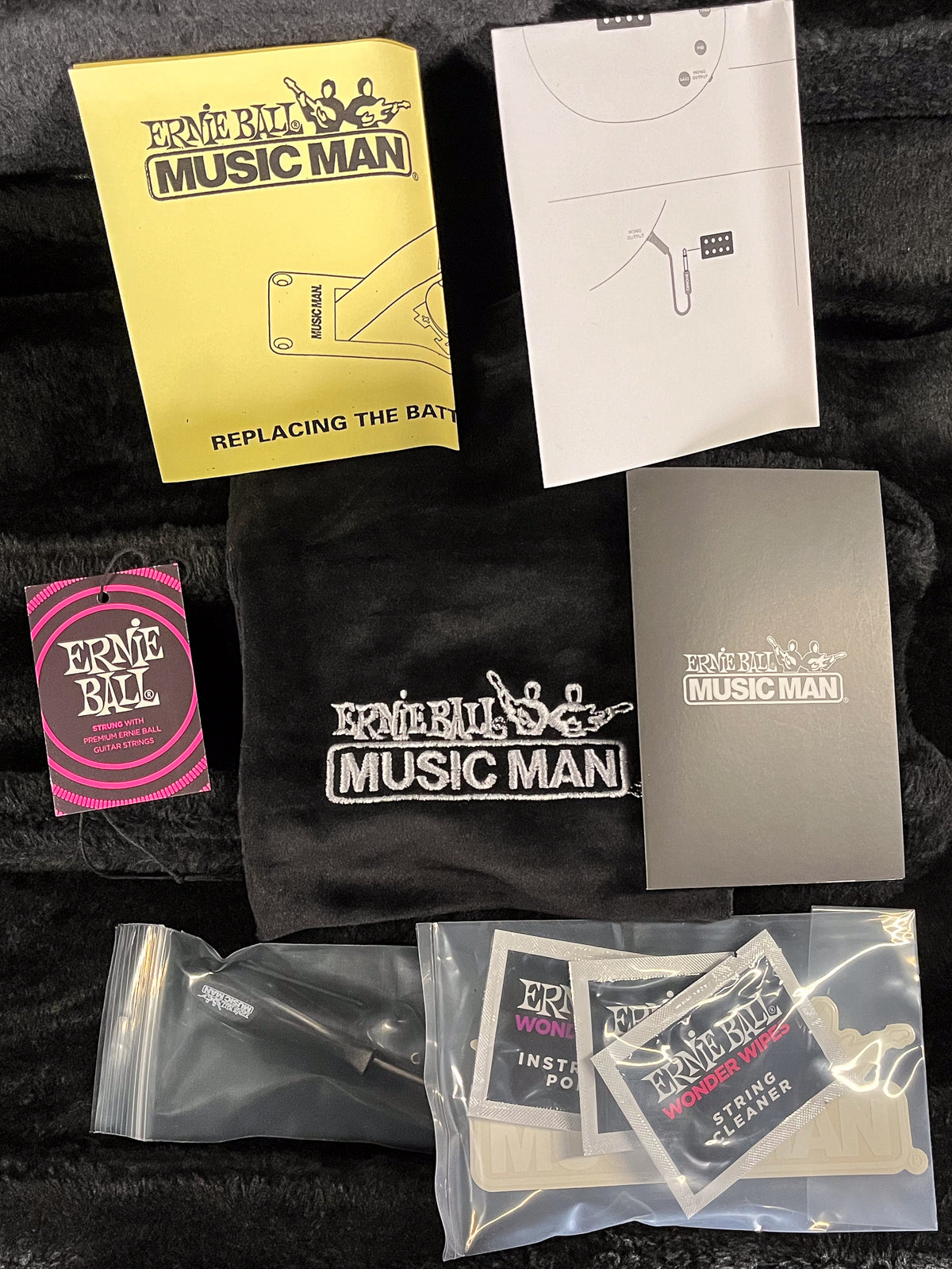 Ernie Ball Music Man StingRay H Special Willcutt Exclusive Lava Burst (026)