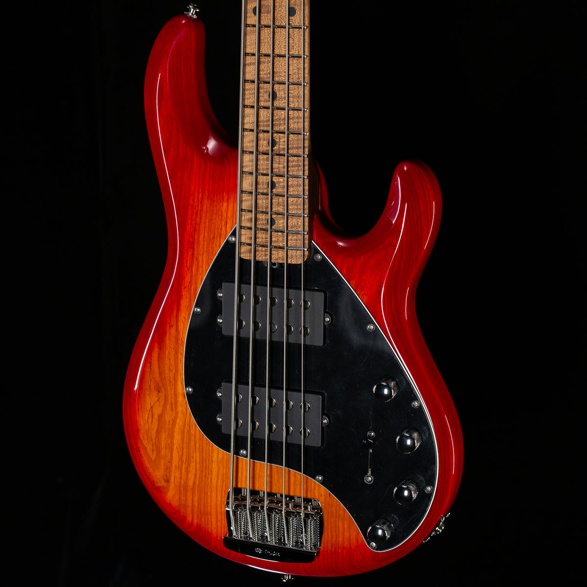 Ernie Ball Music Man StingRay 5 HH Willcutt Exclusive Special Lava Burst (107)