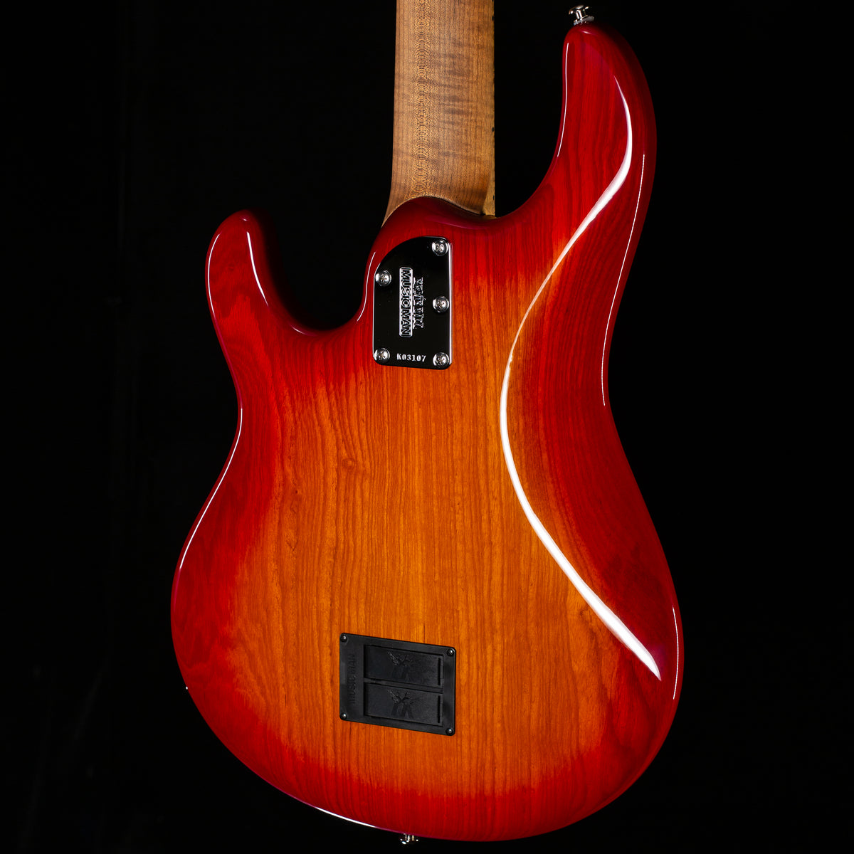 Ernie Ball Music Man StingRay 5 HH Willcutt Exclusive Special Lava Burst (107)