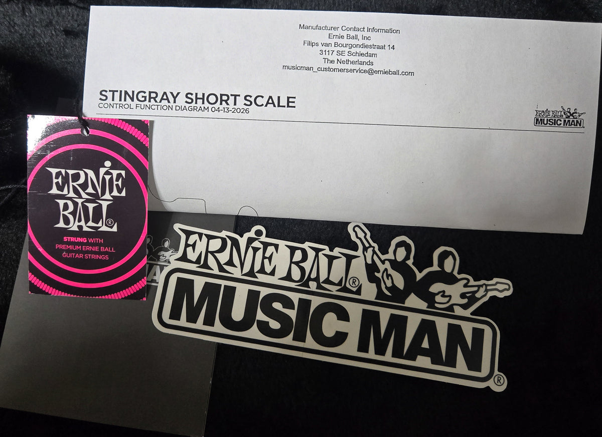 Ernie Ball Music Man StingRay Short Scale Bass Black (076)