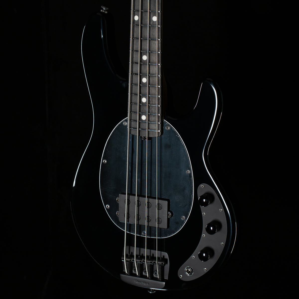 Ernie Ball Music Man Short Scale StingRay Black (332)