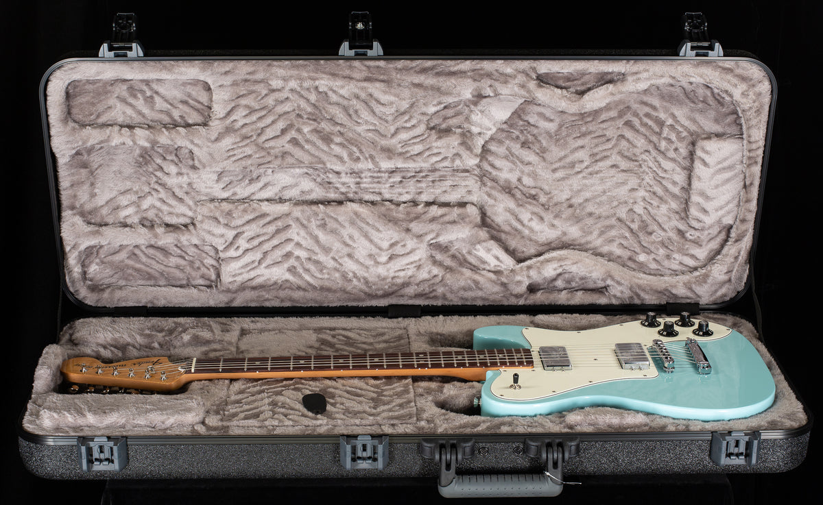Fender Kingfish Delta Day Telecaster Deluxe Rosewood Fingerboard Daphne Blue (054)