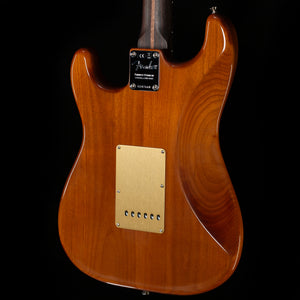 Fender Rarities Quilt Maple Top Stratocaster Rosewood Neck New Old Stock Demo