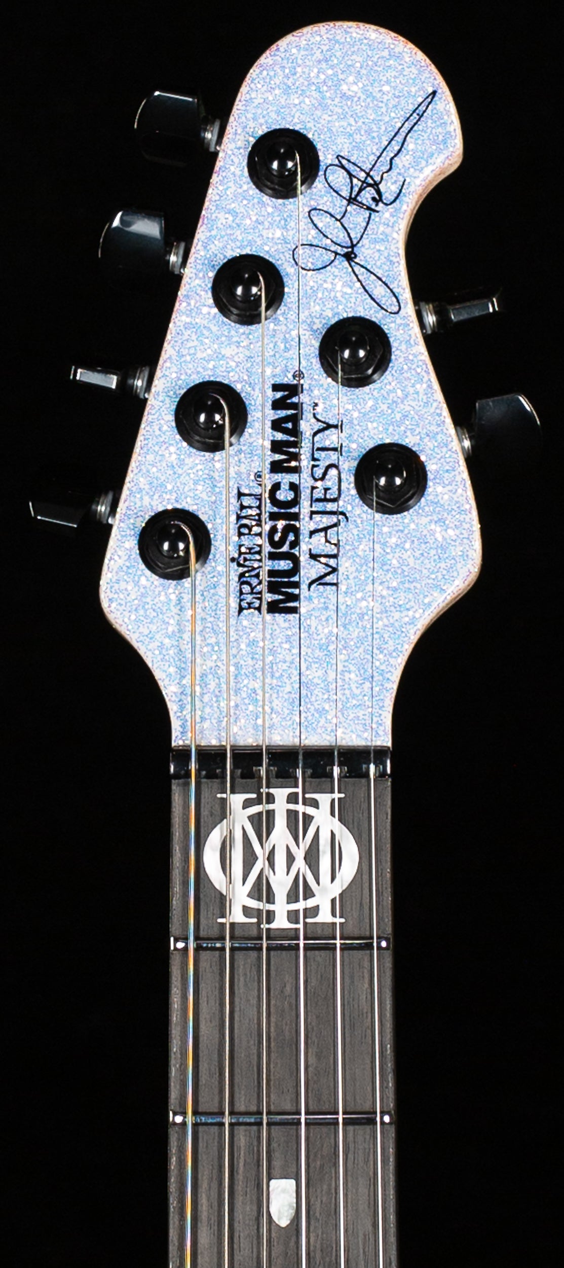 Ernie Ball Music Man Majesty 6 Her Majesty's Request (943)