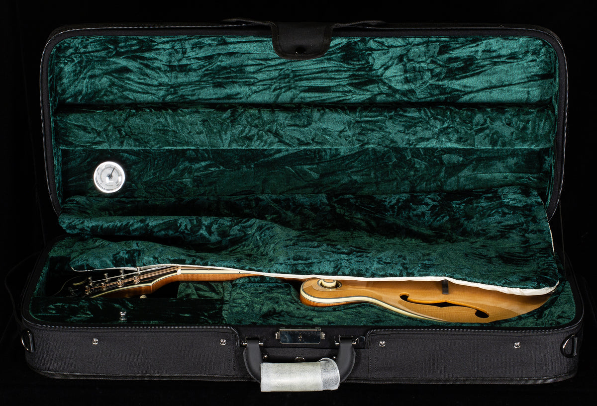 Bourgeois F-Style Mandolin (073)