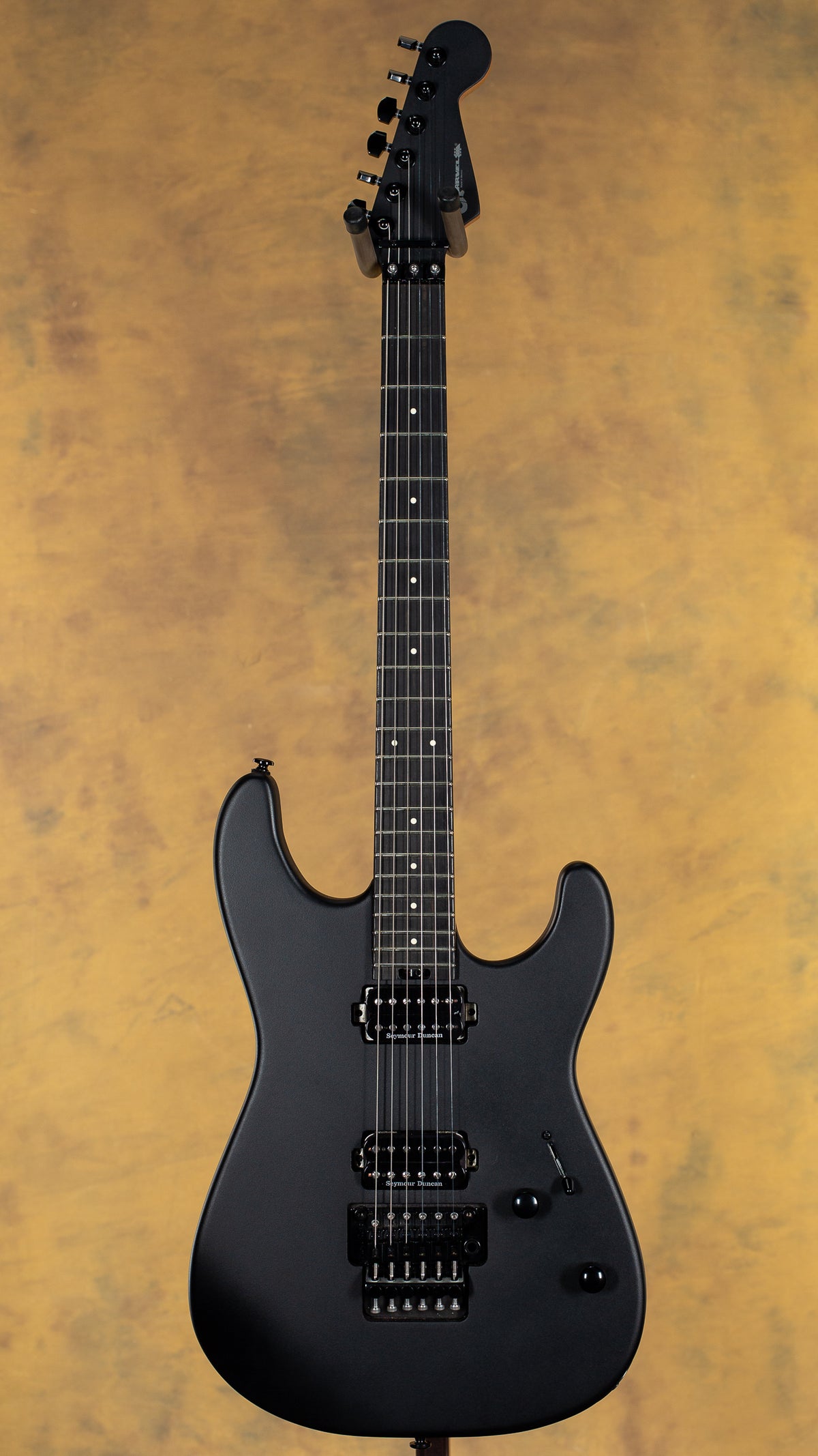 2025 Charvel Pro-Mod Plus San Dimas Style 1 HH FR E Scorched Earth