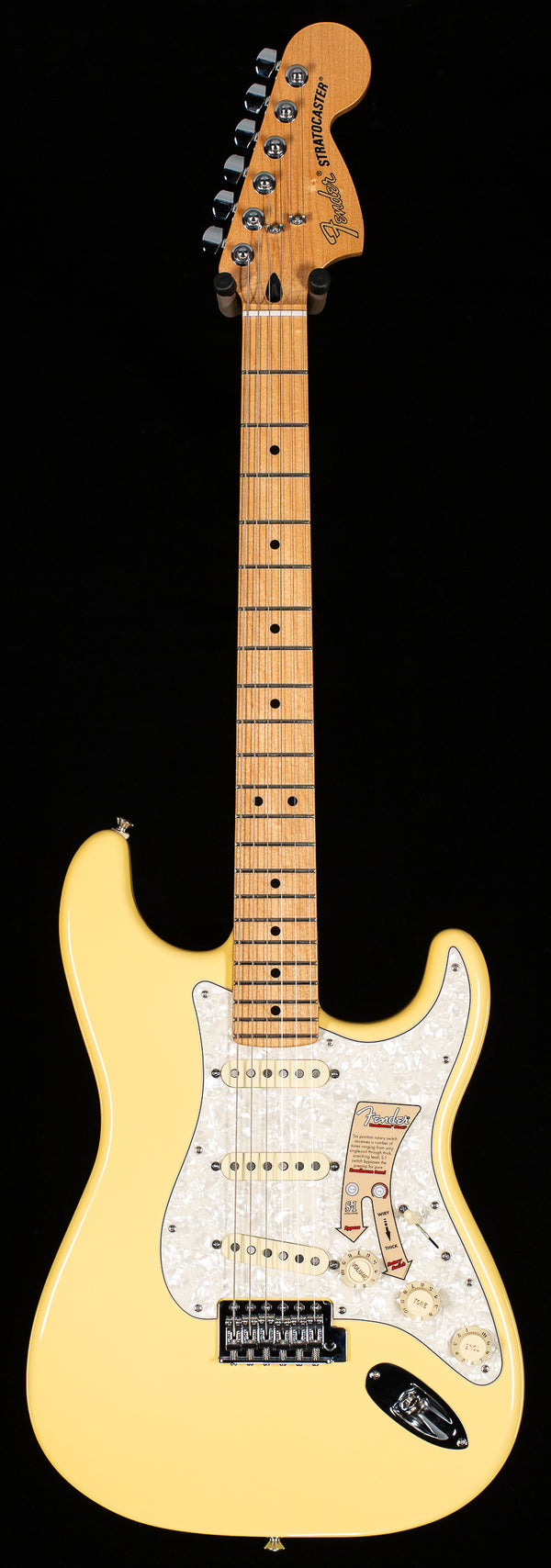 Fender Deluxe Roadhouse Stratocaster Maple Fingerboard Vintage