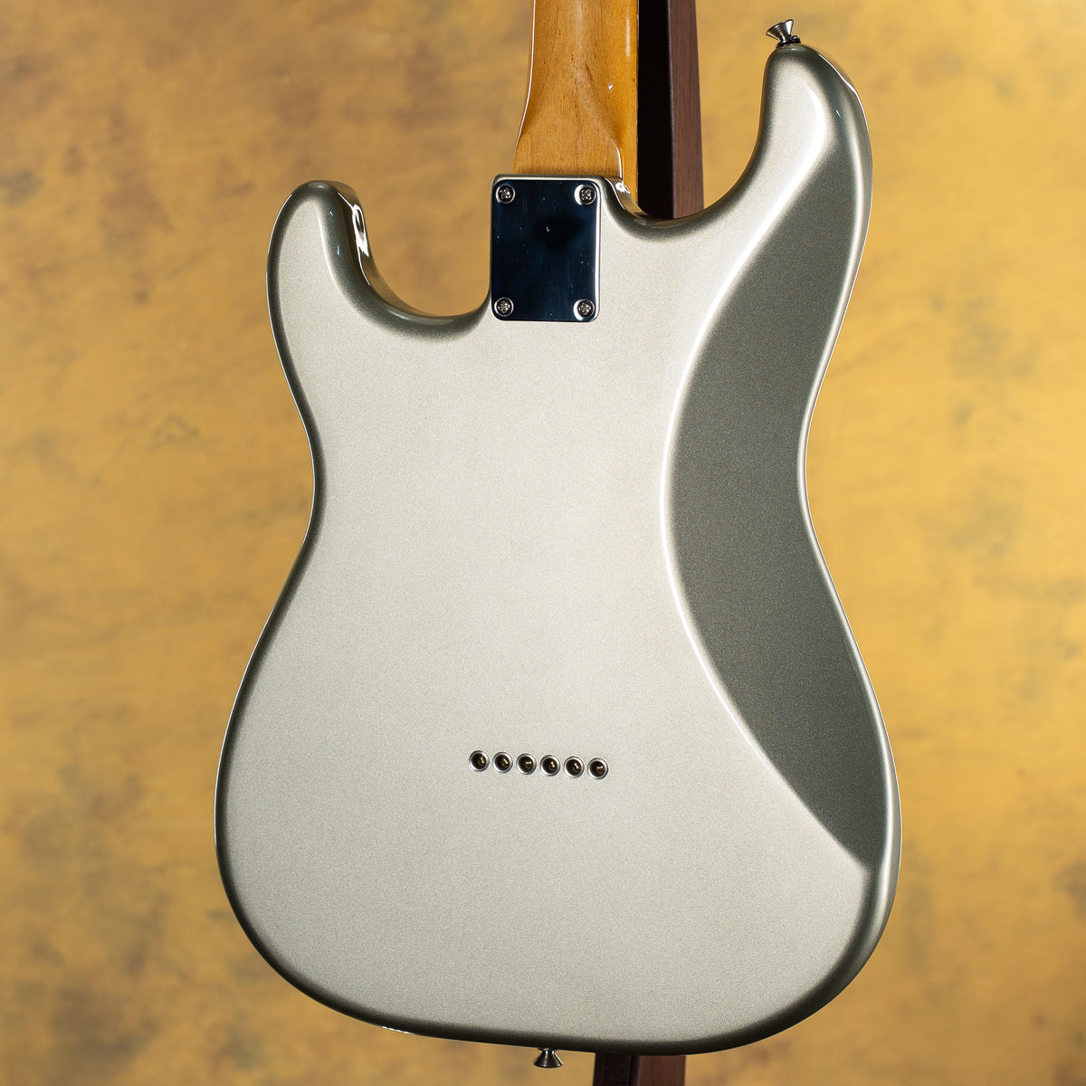 2017 Fender Robert Cray Stratocaster Inca Silver w/ Case