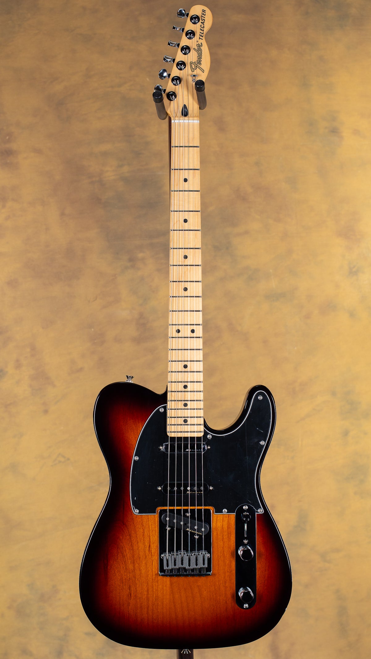 DEMO Fender Deluxe Nashville Telecaster, Maple Fingerboard, 2-Color Sunburst