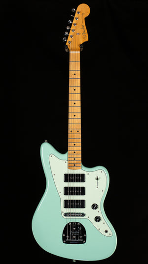 Fender Noventa Jazzmaster Maple Fingerboard Surf Green