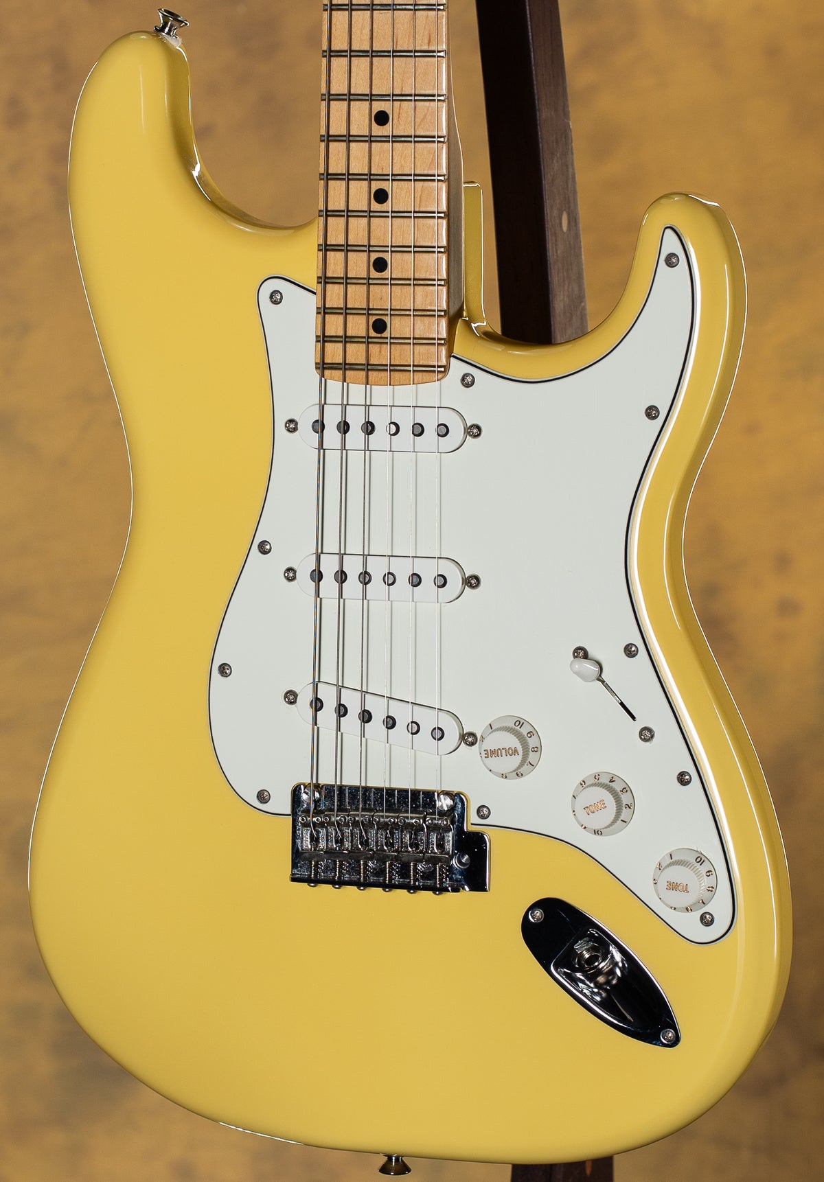 2022 Fender Player Strat Buttercream Maple