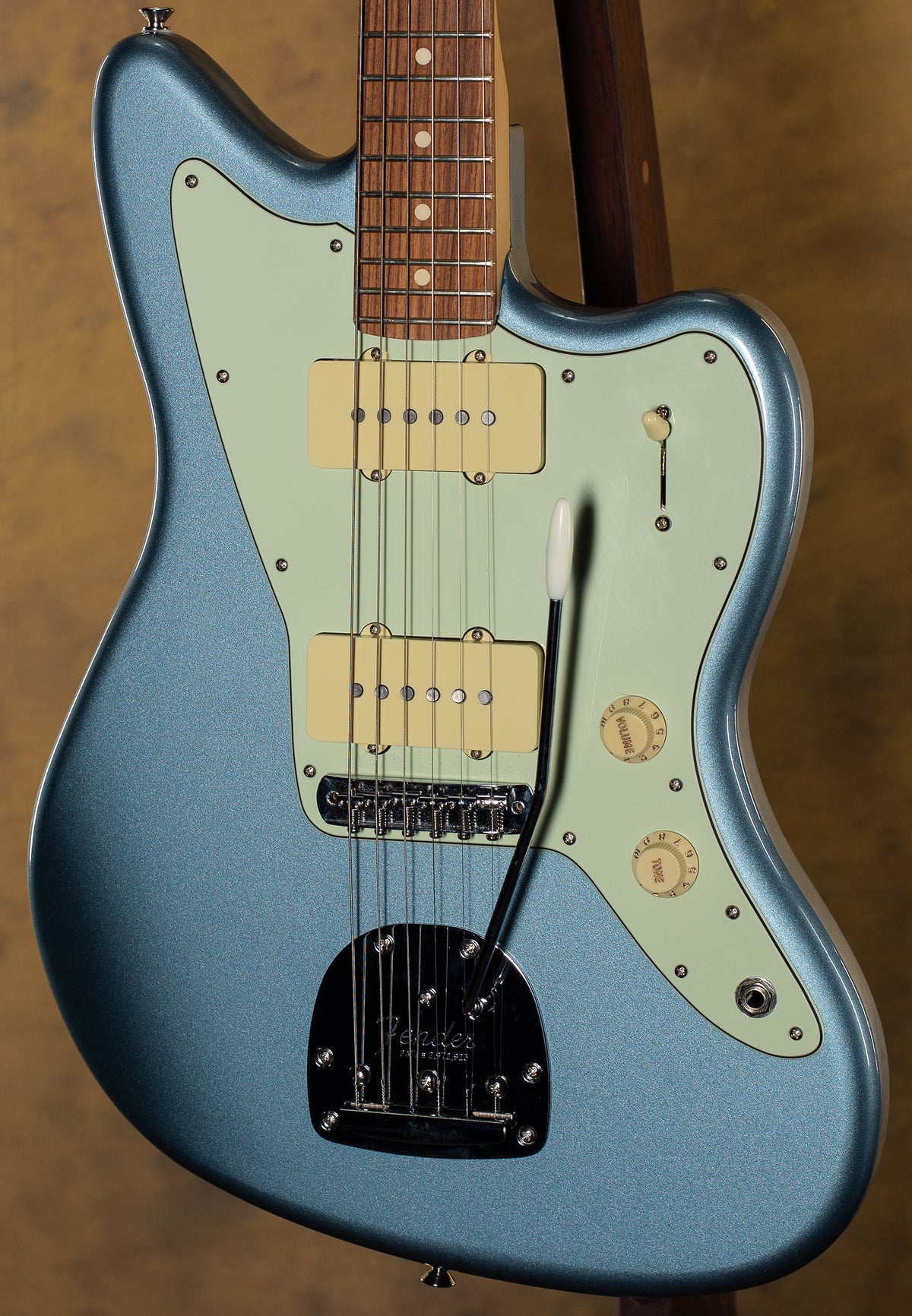 Fender Limited Edition Player Jazzmaster Pau Ferro Fingerboard Ice Blue Metallic