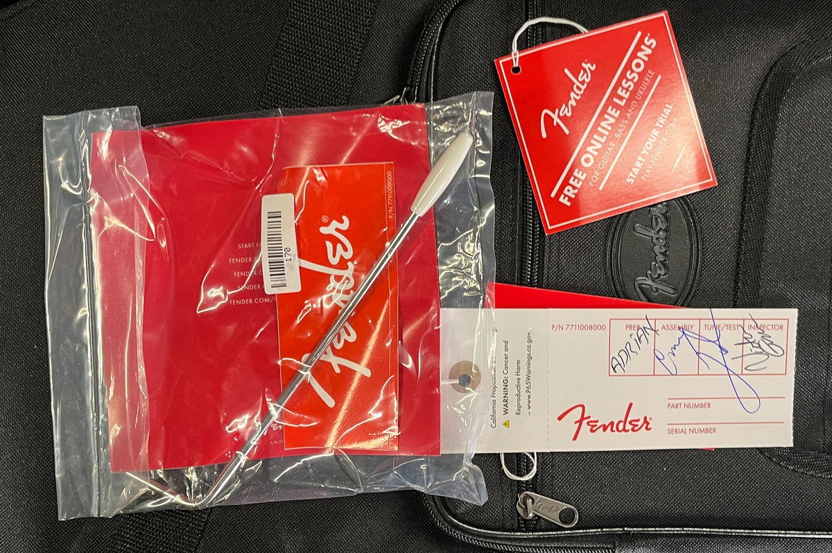 Fender Vintera II '60s Bass VI Rosewood Fingerboard Fiesta Red (972)