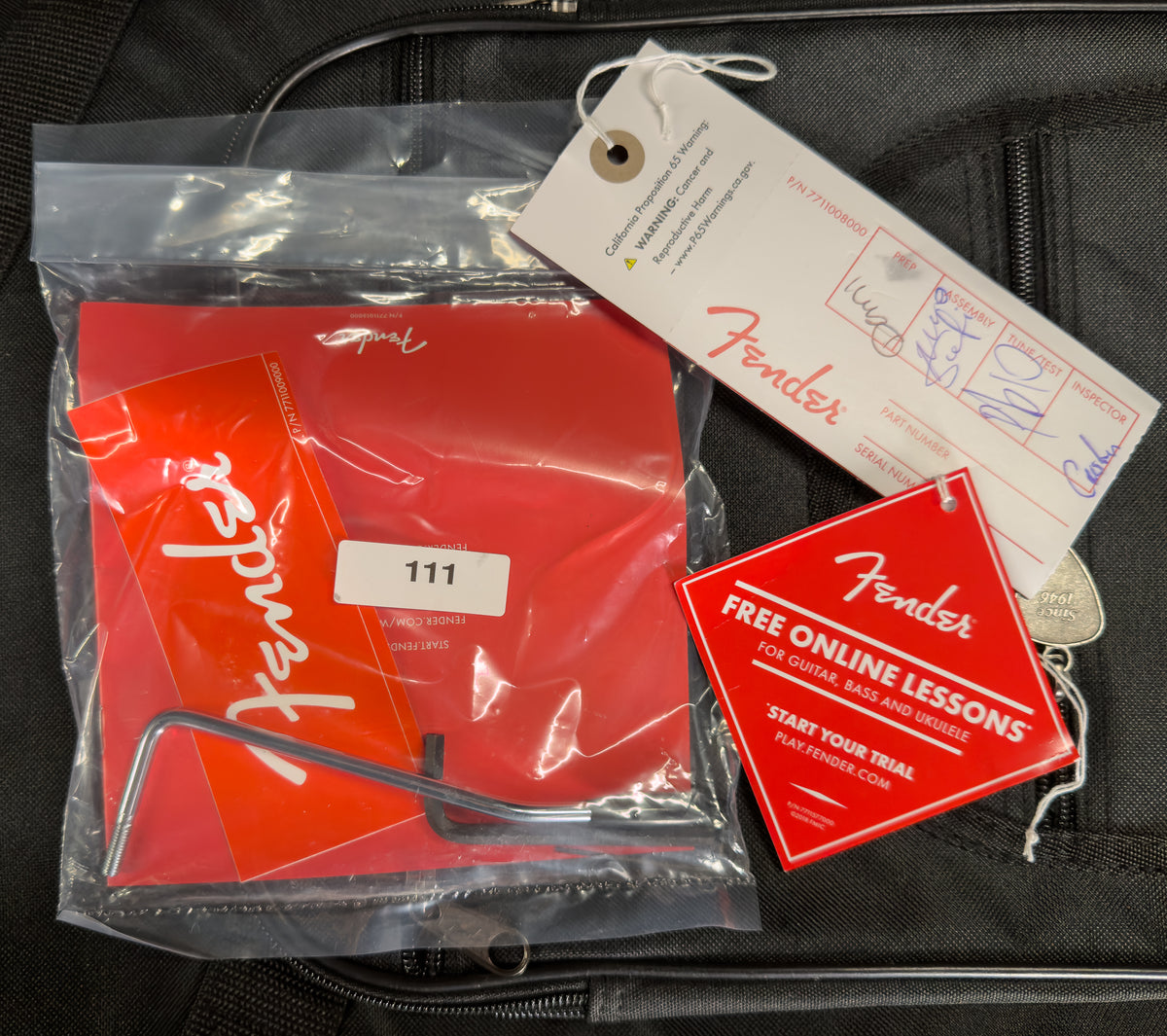 Fender Player II Modified Stratocaster Maple Fingerboard Sunshine Yellow (268)