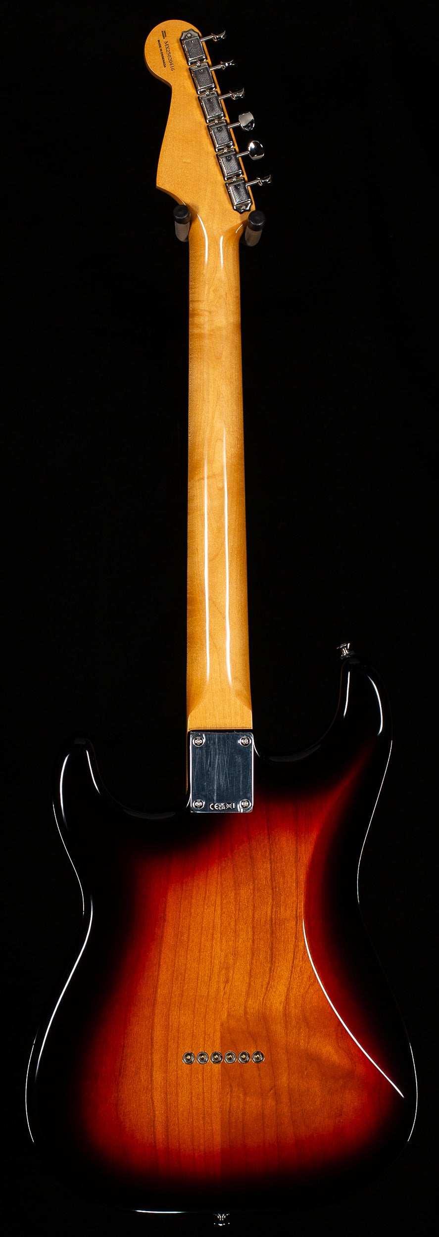 Fender Robert Cray Stratocaster Rosewood Fingerboard 3-Color Sunburst (416)