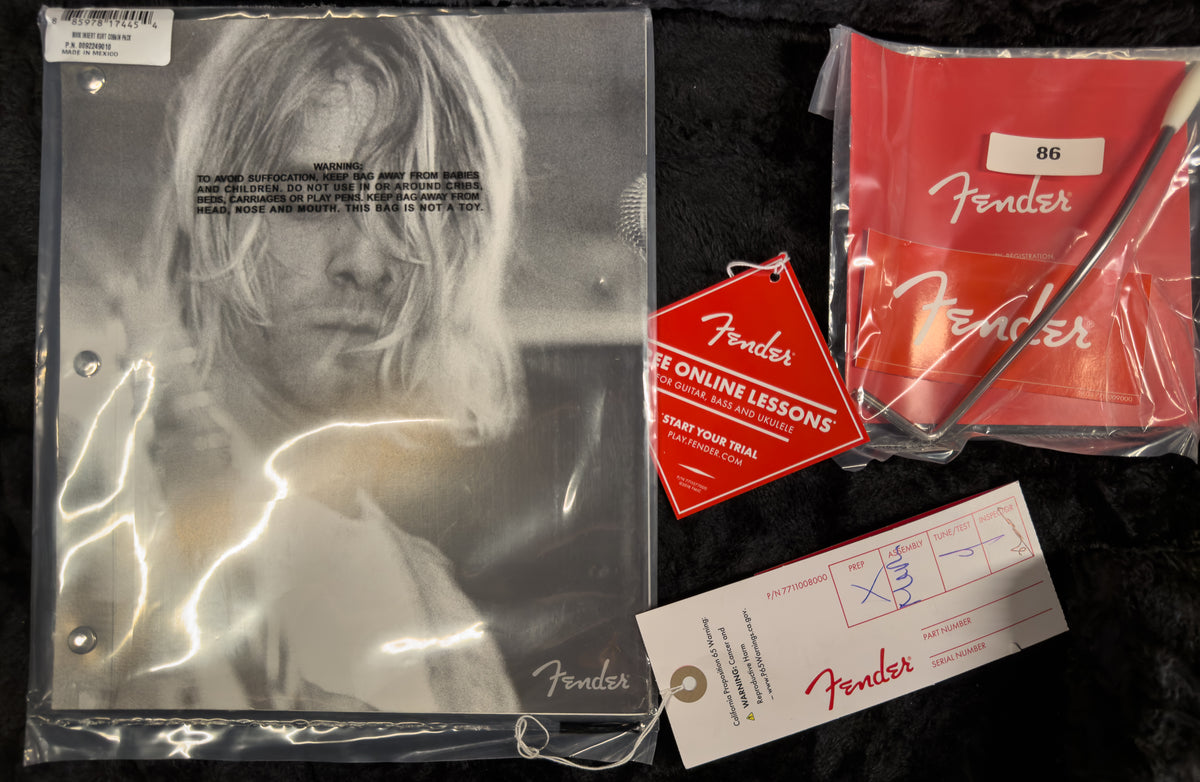 Fender Kurt Cobain Jaguar Rosewood Fingerboard 3-Color Sunburst Lefty (194)