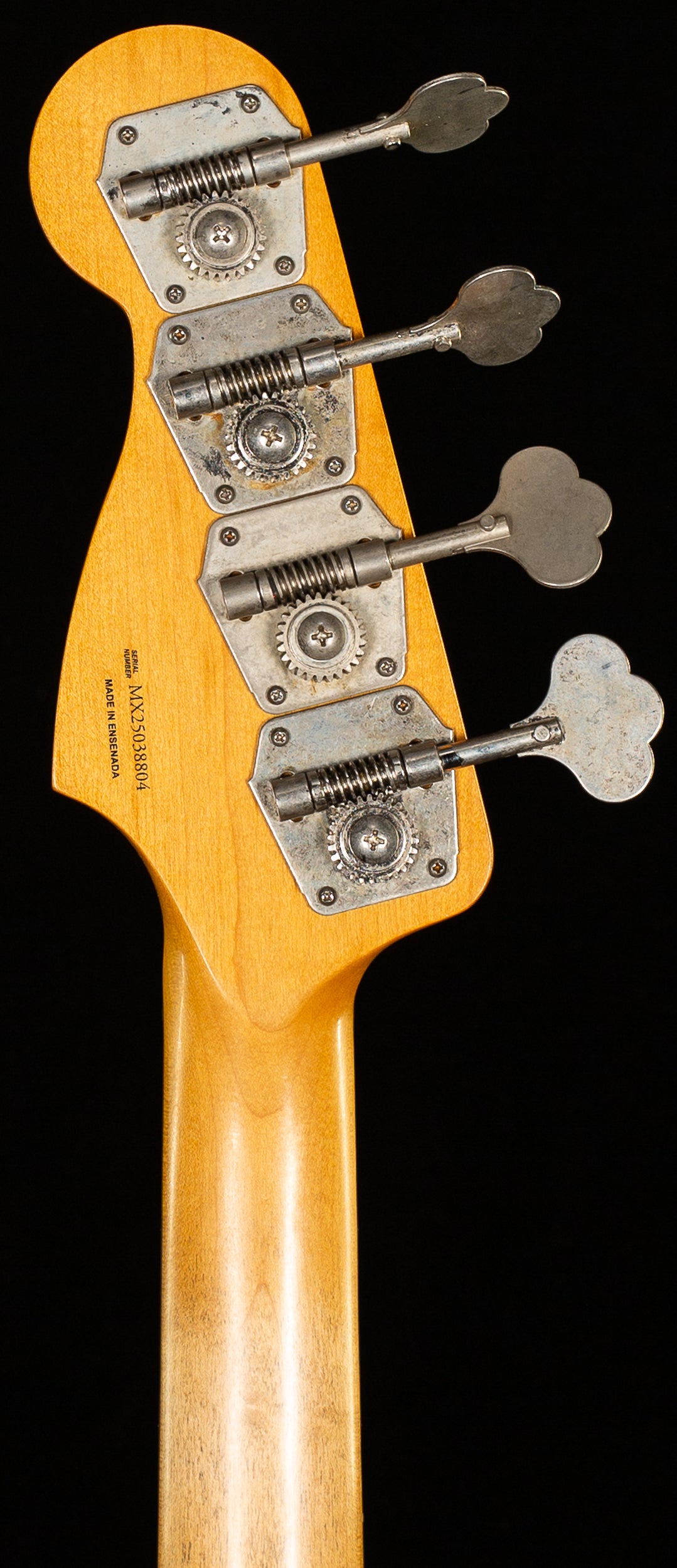 Fender Vintera II Road Worn &#39;60s Precision Bass Rosewood Fingerboard Fiesta Red (804)