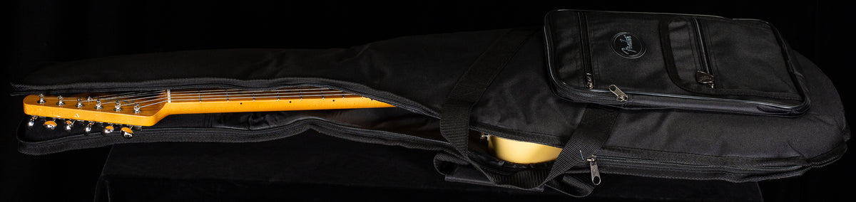 Fender Vintera II &#39;50s Nocaster Maple Fingerboard Blackguard Blonde (824)