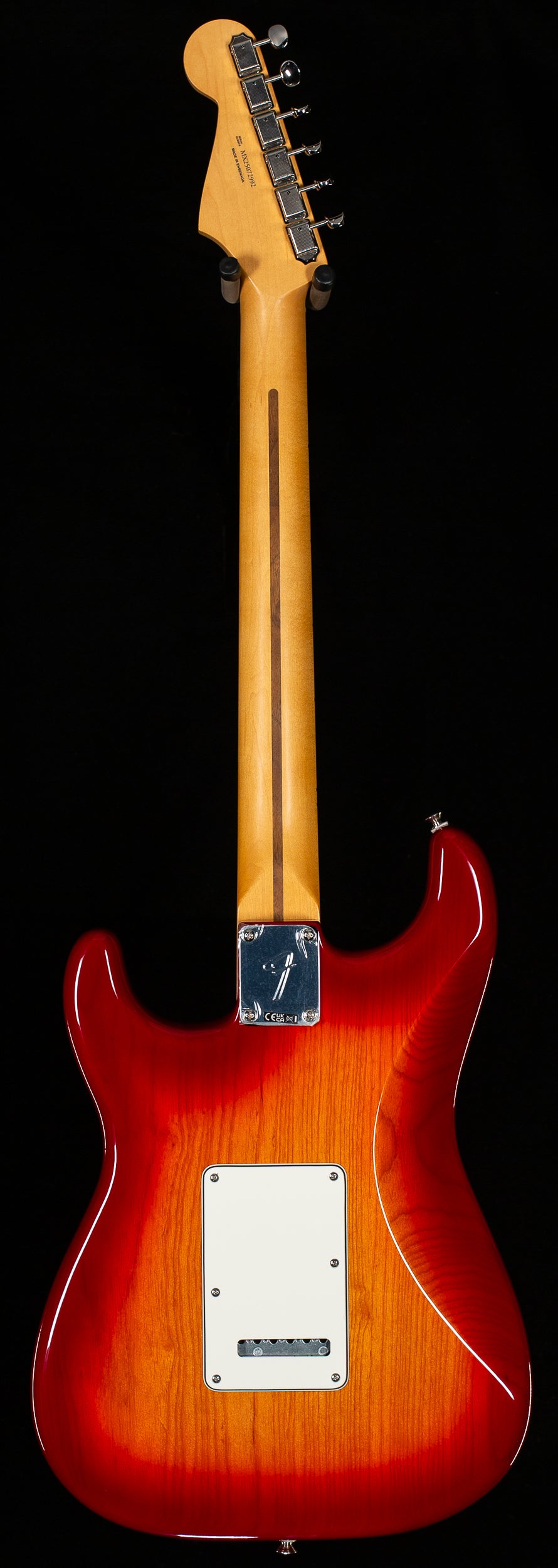 Fender Player II Stratocaster Maple Fingerboard Aged Cherry Burst (992)