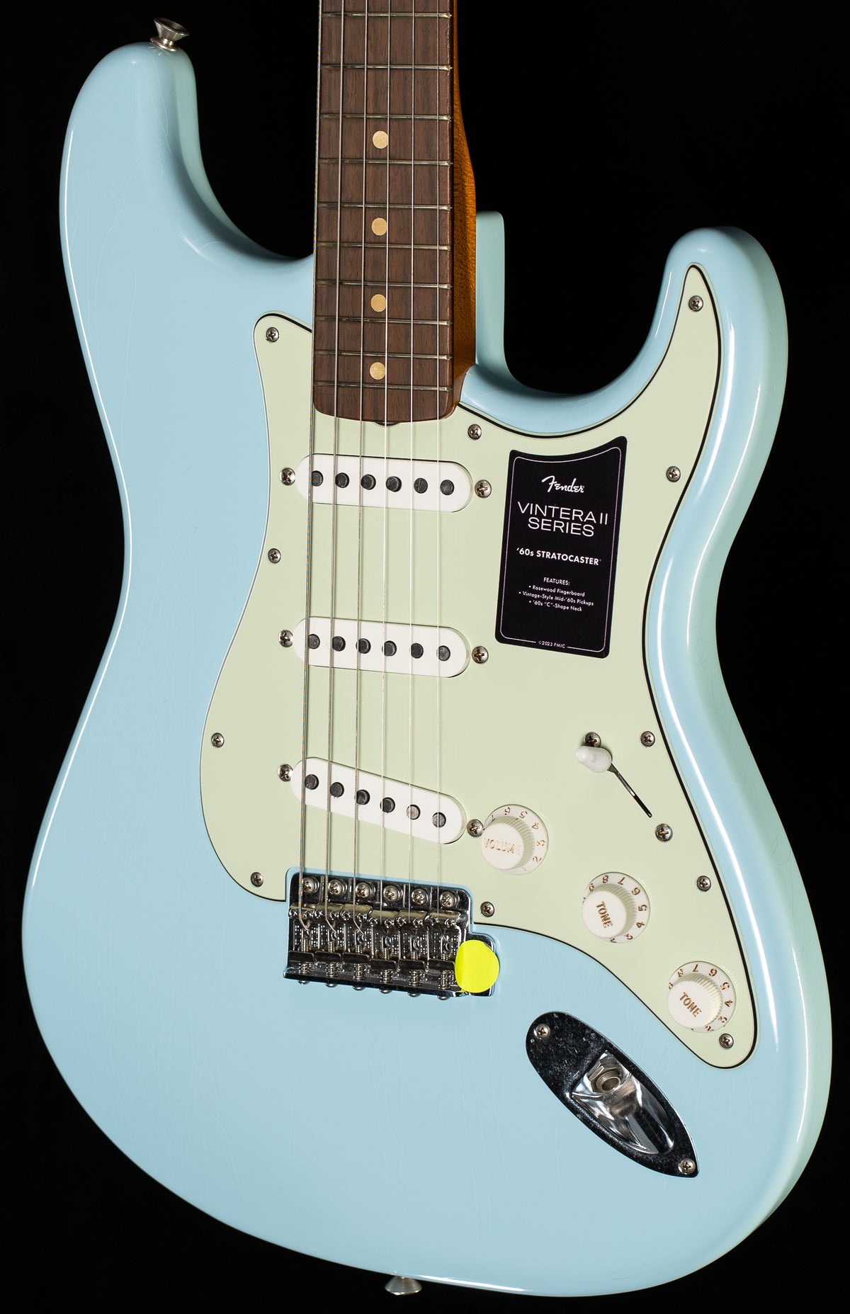 Fender Limited Edition Vintera II Road Worn &#39;60s Stratocaster Rosewood Fingerboard Sonic Blue (764)